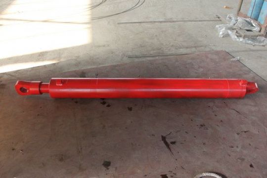 點(diǎn)擊查看詳細(xì)信息<br>標(biāo)題：轉(zhuǎn)載機(jī)30T推拉移油缸 閱讀次數(shù)：2595