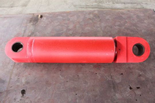 點擊查看詳細信息<br>標題：940采煤機調(diào)高油缸 閱讀次數(shù)：2261