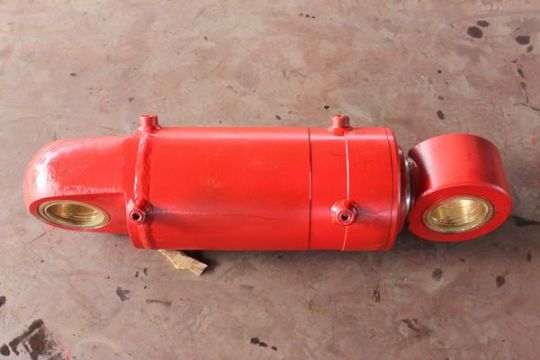 點(diǎn)擊查看詳細(xì)信息<br>標(biāo)題：160后支撐油缸 閱讀次數(shù)：2313